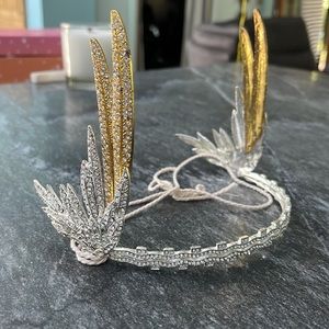 Delicious Silver & Gold Retro Winged Glory Crown